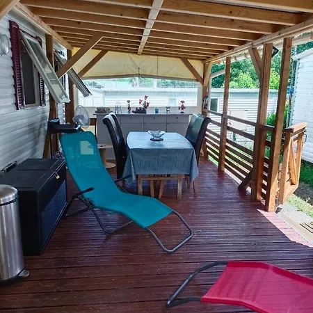 Mobilhome Avec Terrasse *